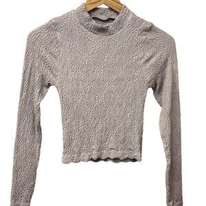 Aura Athletica longsleeve textured mockneck top, small/medium